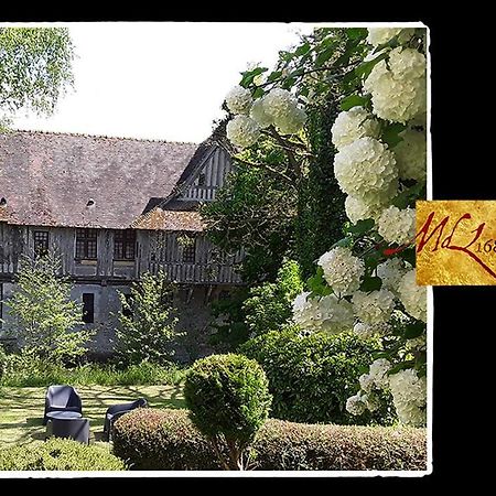 Manoir De Livet Bed and Breakfast Saint-Germain-de-Livet Exteriör bild